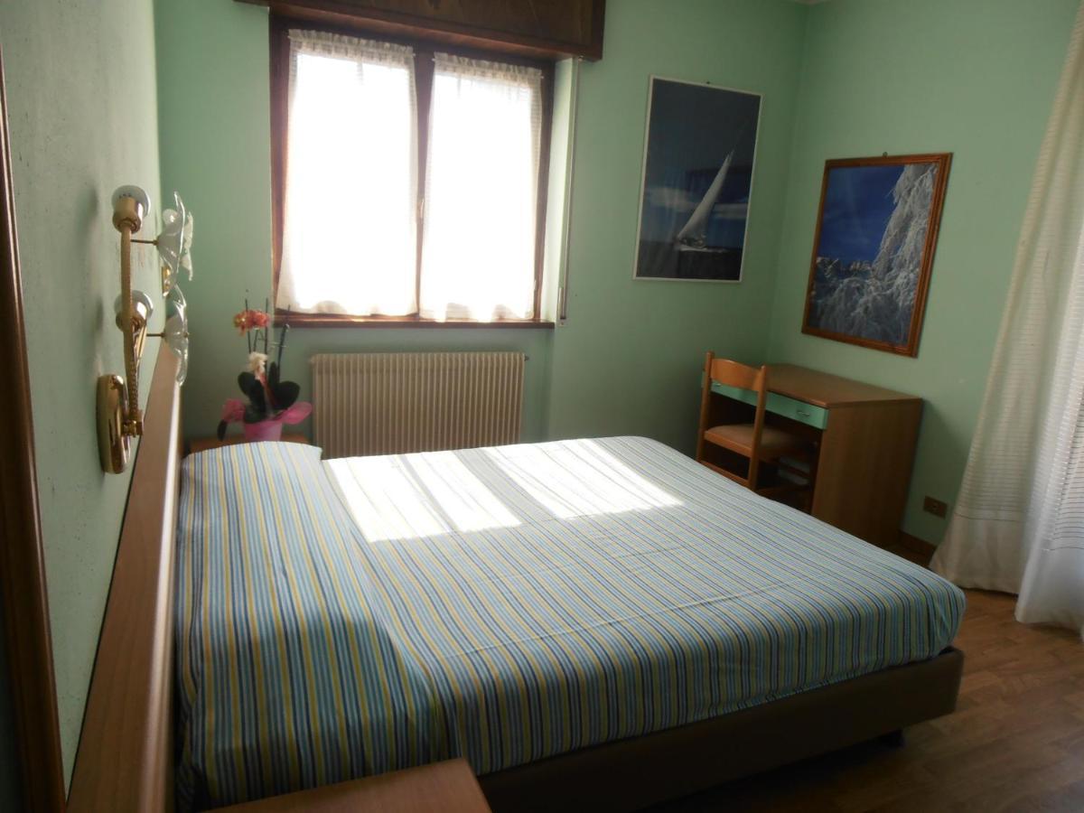 Locanda Ridevert Hotel Tione di Trento Bagian luar foto