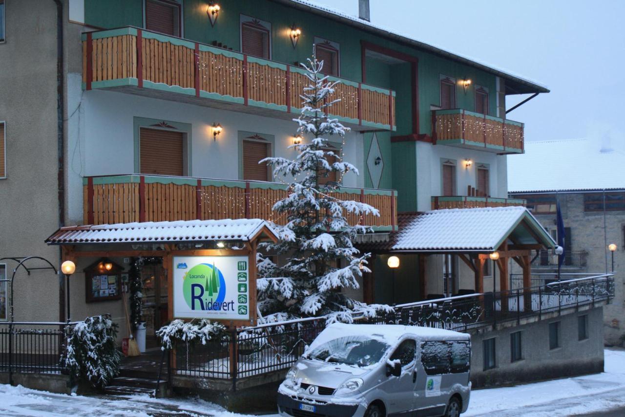 Locanda Ridevert Hotel Tione di Trento Bagian luar foto